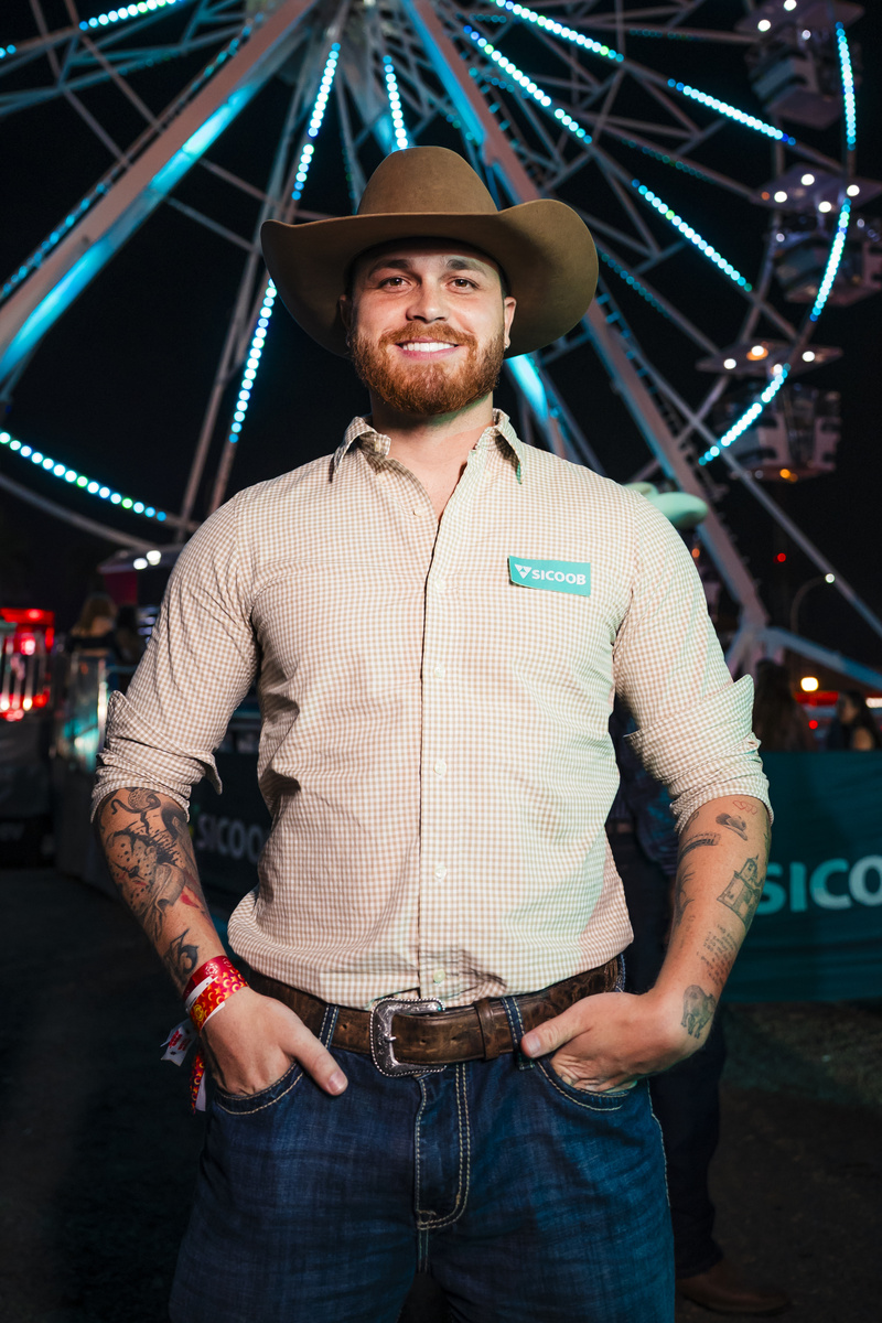 0==gMjpjNzEWOxMmOyJmLt92YuM3dl5WZ0FGZlhGdA9GdhRnbvNmO5UTNwcTO3gDO6cWZwpmL39Gb4gjYkZWMhlTOhFWZkNWOxQ2MmF2MhdDZ4IWZyYTZzMmRyUSZzMmRyUCMGJTJwUTO3kjN3QzNy8VL1ETLf9VLwITLfpTO Chitãozinho & Xororó, Murillo Huff, Lauana Prado e Felipe & Rodrigo agitam a primeira noite do Jaguariúna Rodeo Festival 2025