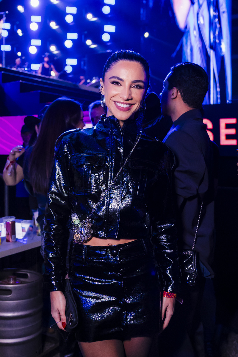 6==gMjpjZldzNhZjOyJmLt92YuM3dl5WZ0FGZlhGdA9GdhRnbvNmO5UTNwcTO3gDO6cWZwpmL39Gb2cjMlJjMzUDMwcTYhRTOzEzN1IWY2gzN1gDNiNjZldjRyUiZldjRyUCMGJTJwUTO3kjN3QzNy8VL1ETLf9VLwITLfpTM Chitãozinho & Xororó, Murillo Huff, Lauana Prado e Felipe & Rodrigo agitam a primeira noite do Jaguariúna Rodeo Festival 2025